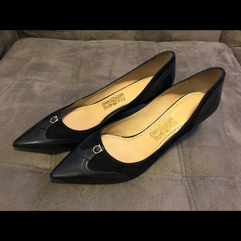 Ferragamo Pointy Toe 2inch Heels